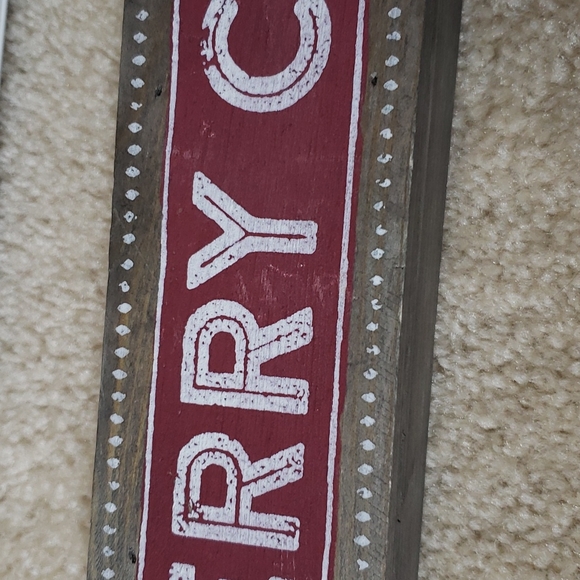 MERRY CHRISTMAS Wooden Box Sign - Picture 2 of 5